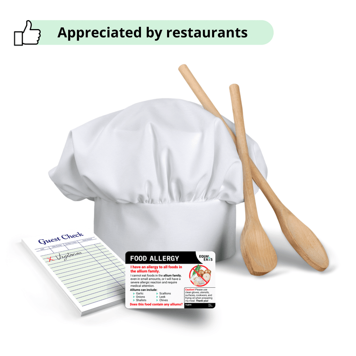 Allium allergy translation card with chef's white hat, two wooden spoons and restaurant order pad